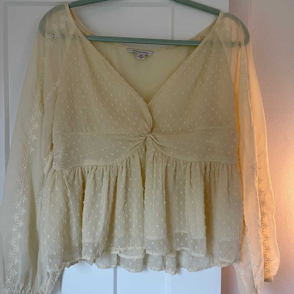 American Eagle long sleeve white blouse